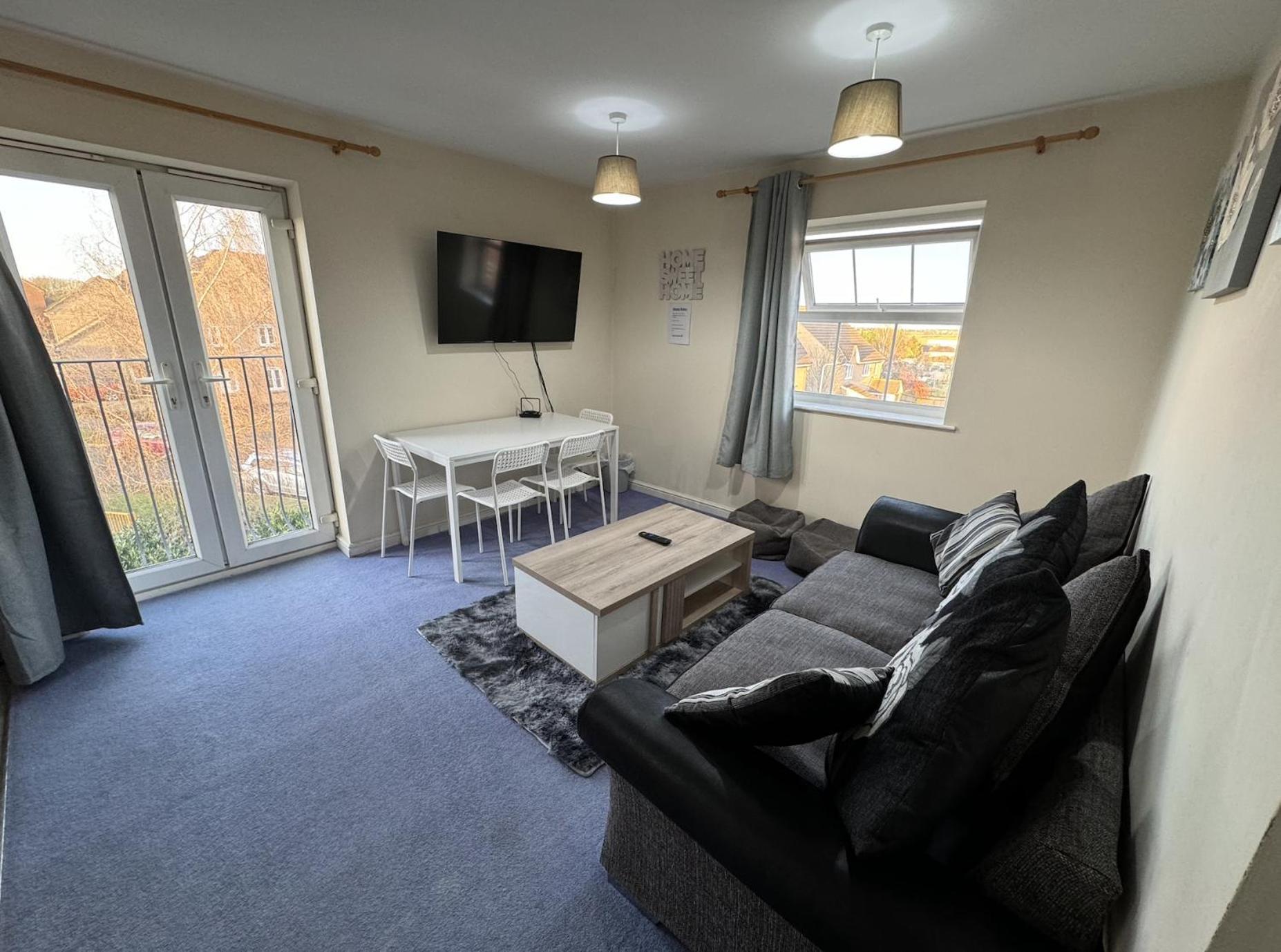 Apartamento Modern Penthouse Wellingborough Exterior foto